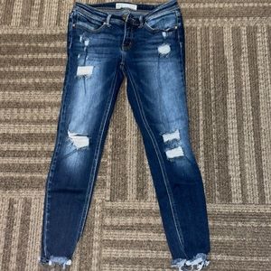 BKE Stella slim fit low rise ankle skinny jeans size 28 barely worn!